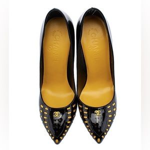 Chanel pumps - made famous by Lady Gaga